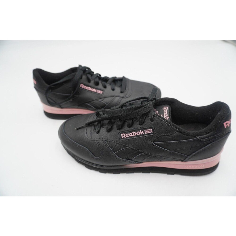 Reebok Classic Leather Women’s Sneakers Size 9 Black with Pink Accents Sneakers